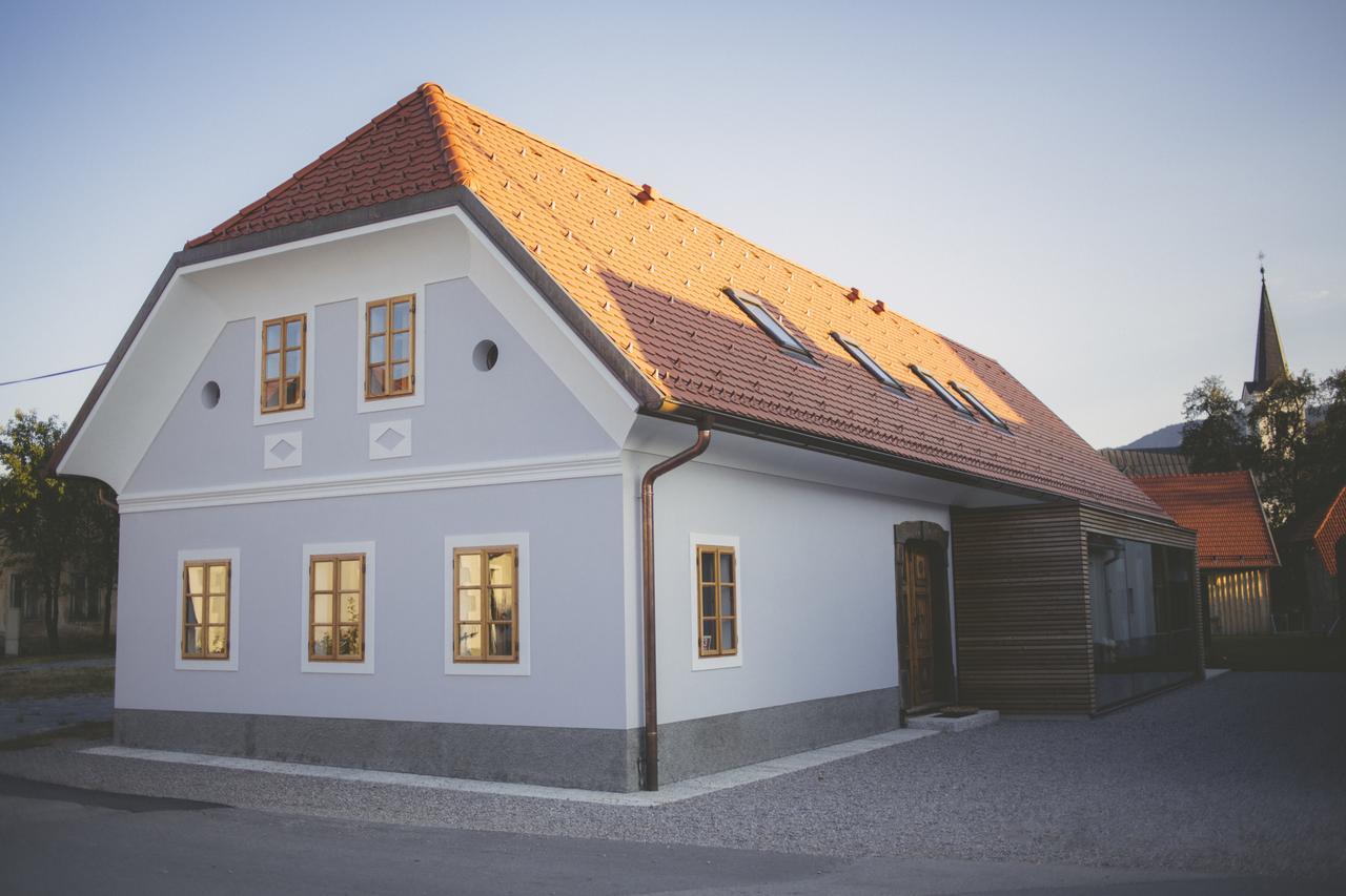 Skrabceva Domacija Hotel Ribnica Eksteriør billede